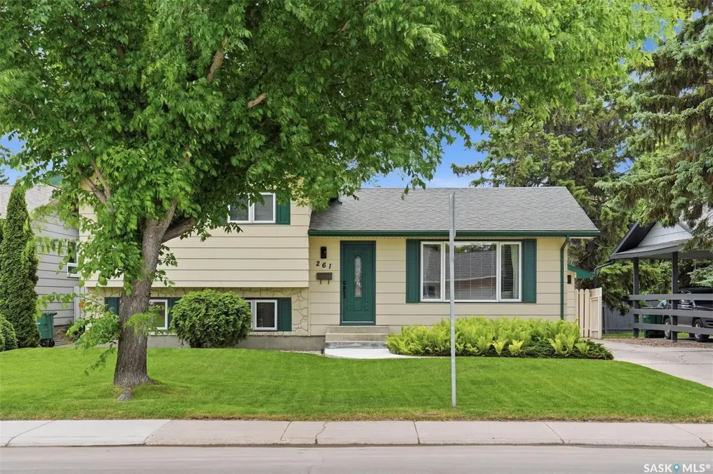 261 Assiniboine Drive Saskatoon SK S7K 4A3