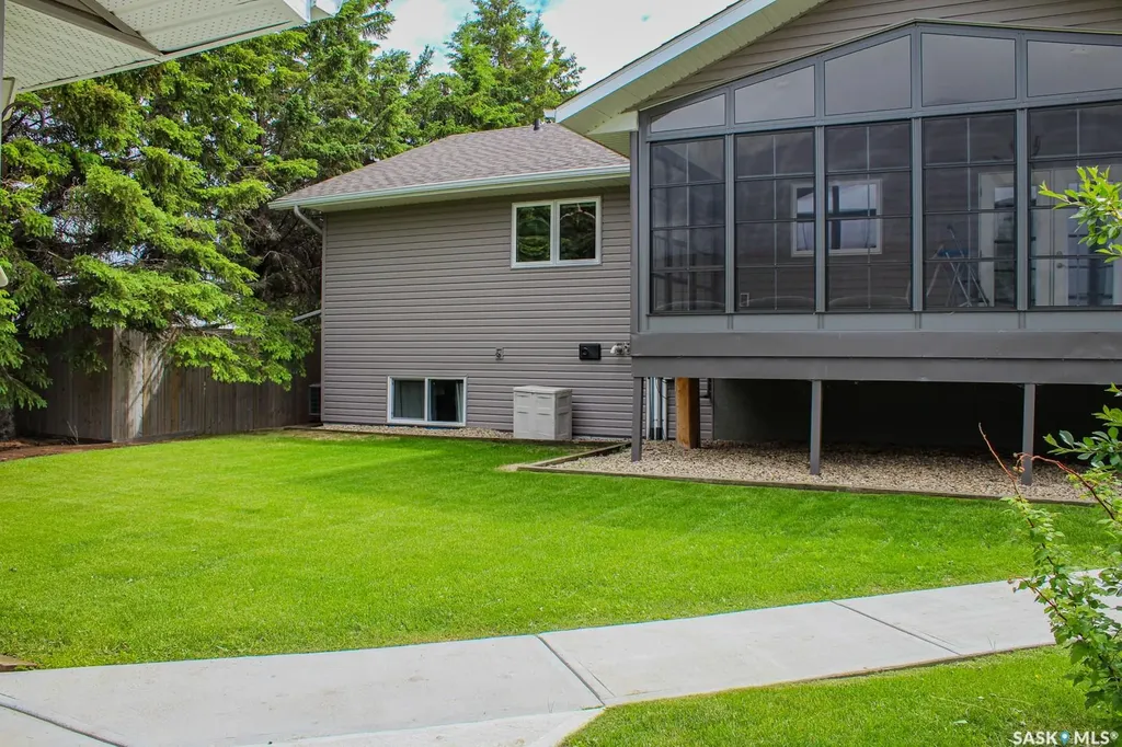 118 Babington Avenue W Melfort SK S0E 1A0
