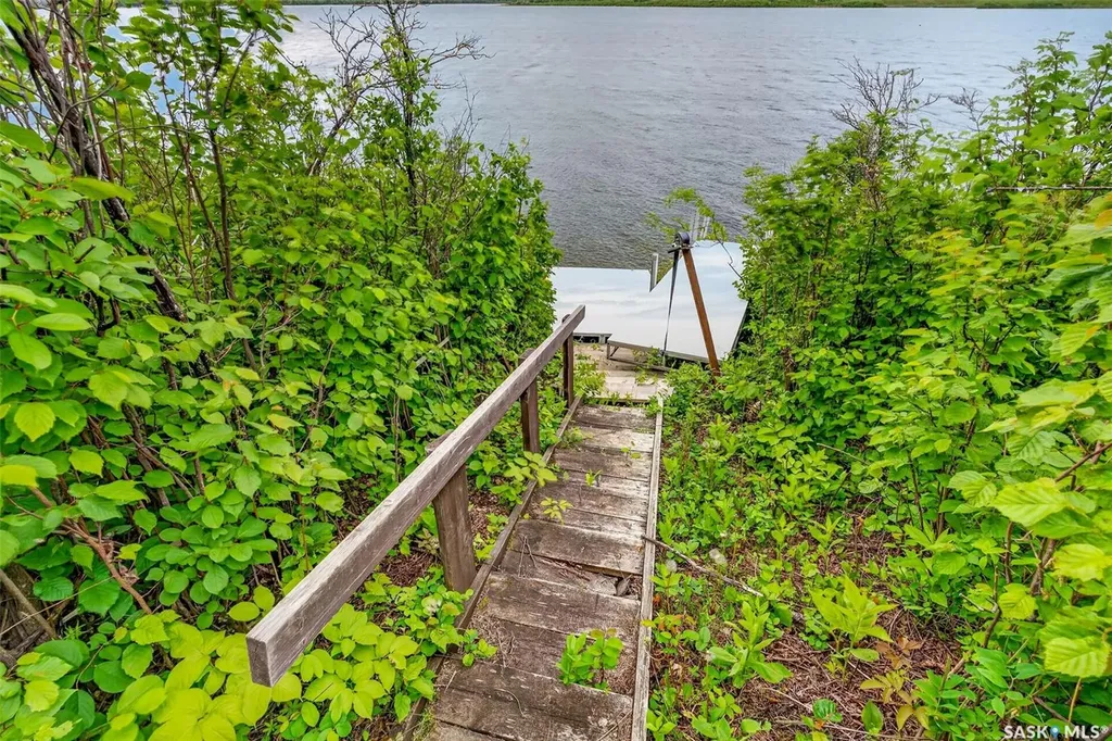 104 Oskunamoo Drive Greenwater Provincial Park SK S0E 1H0
