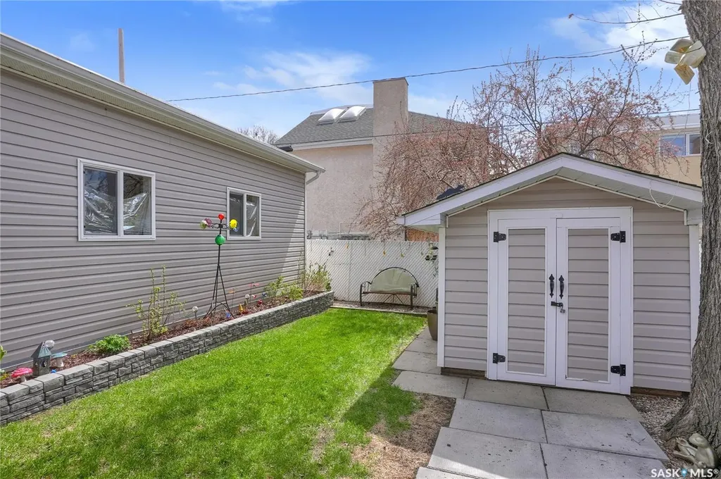 117 Douglas Avenue E Regina SK S4N 1H2
