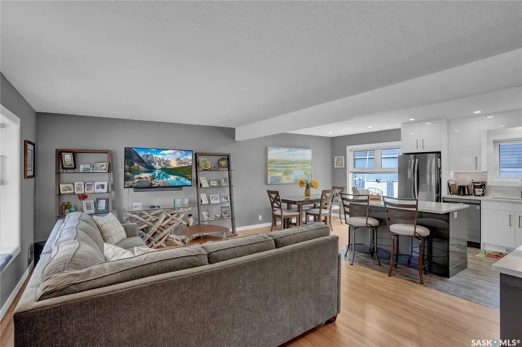 117 Douglas Avenue E Regina SK S4N 1H2