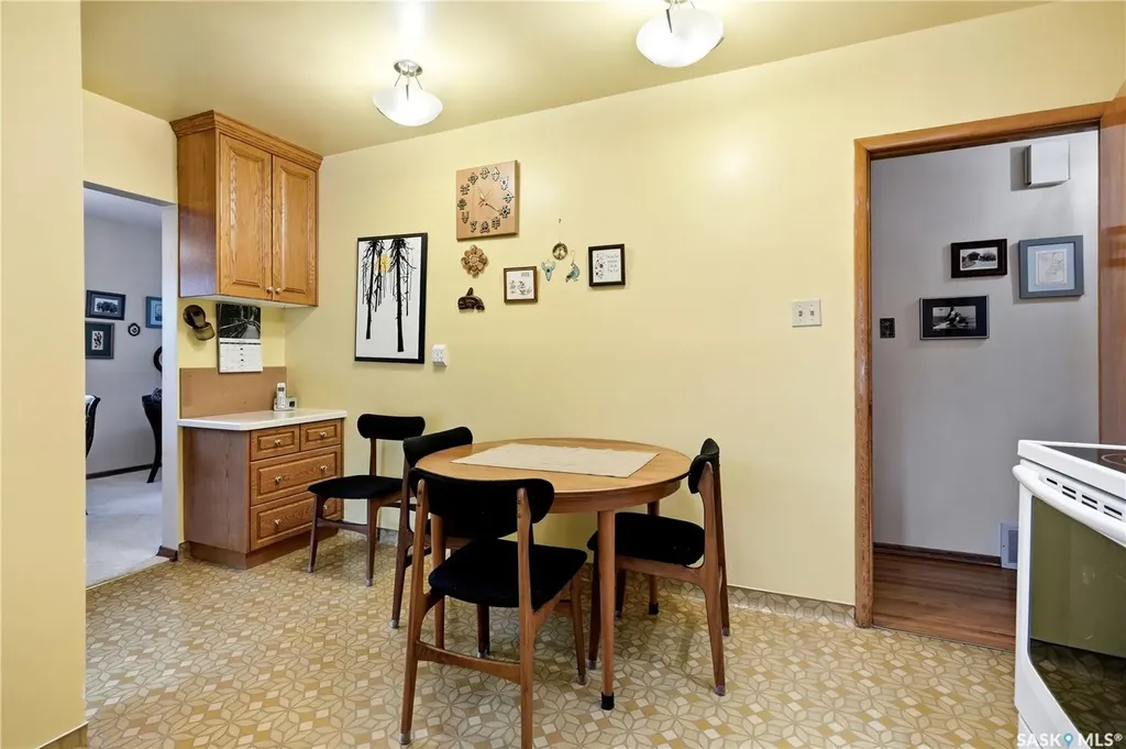 2109 Dufferin Road Regina SK S4S 5B4