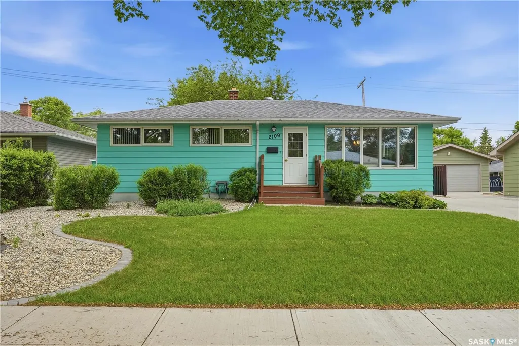 2109 Dufferin Road Regina SK S4S 5B4