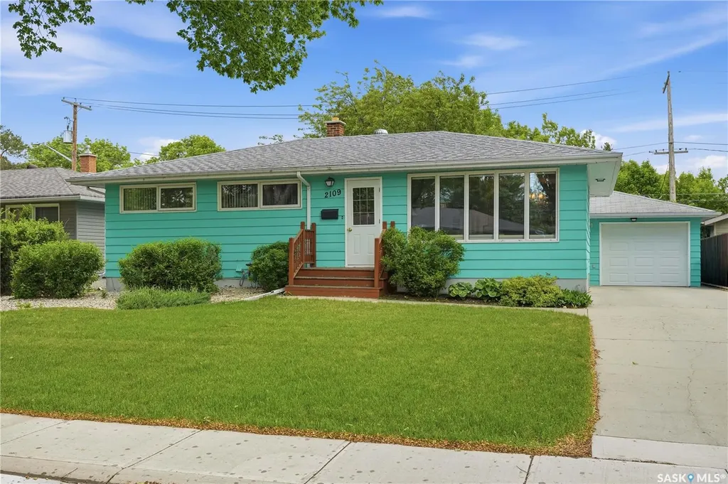 2109 Dufferin Road Regina SK S4S 5B4