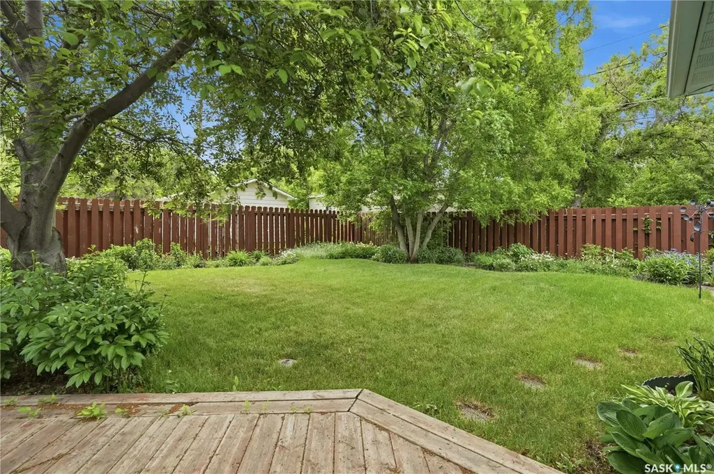 2109 Dufferin Road Regina SK S4S 5B4