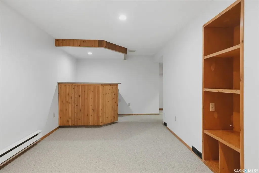 99 Howell Avenue Saskatoon SK S7L 3S9
