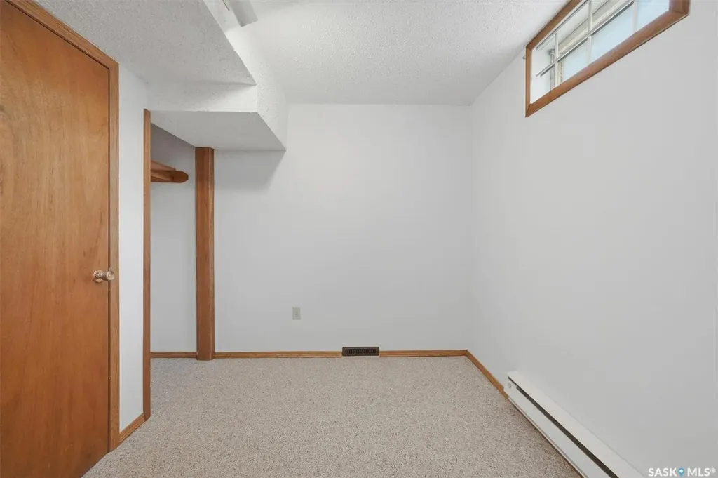 99 Howell Avenue Saskatoon SK S7L 3S9