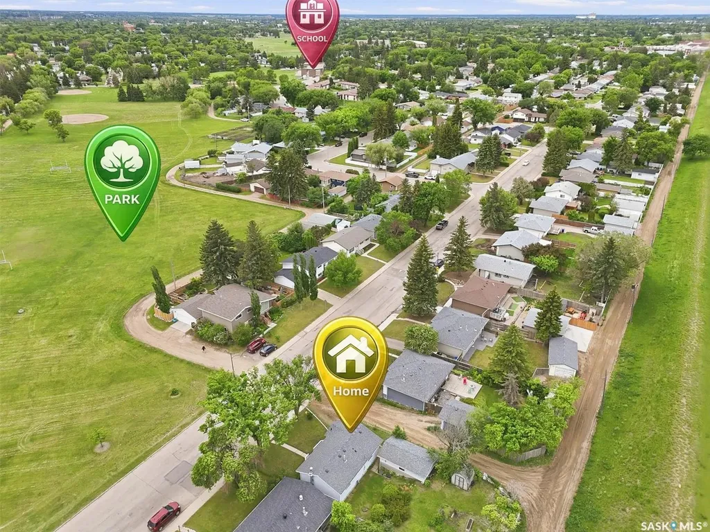 99 Howell Avenue Saskatoon SK S7L 3S9