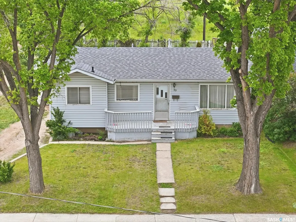 99 Howell Avenue Saskatoon SK S7L 3S9