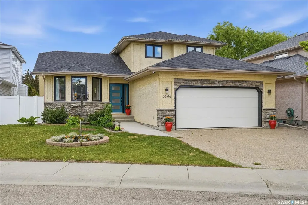 3348 Gloucester Bay Regina SK S4V 2T9