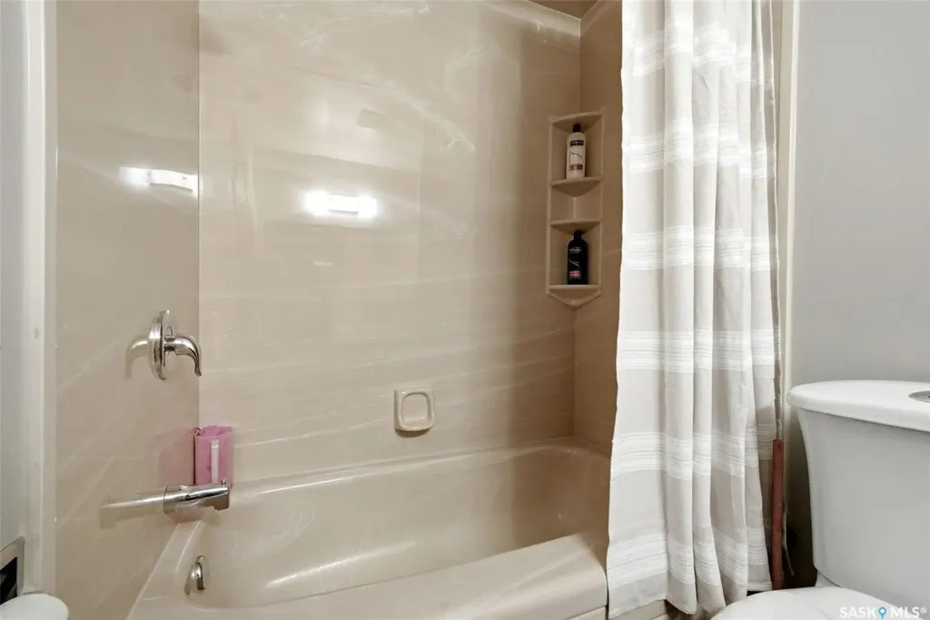 1034 Graham Road Regina SK S4N 5Z6