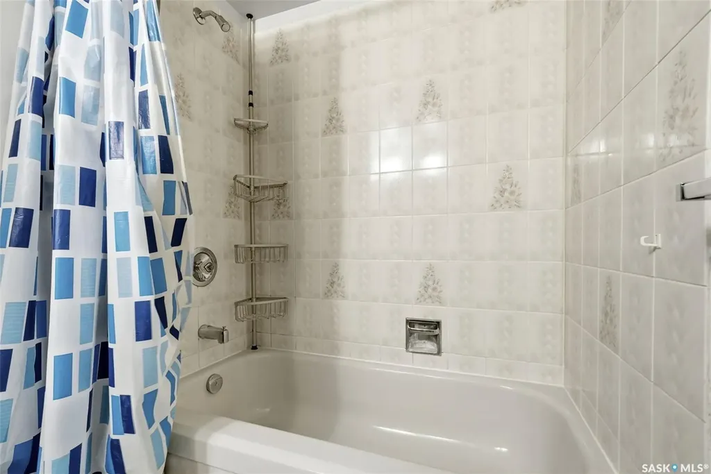 1034 Graham Road Regina SK S4N 5Z6