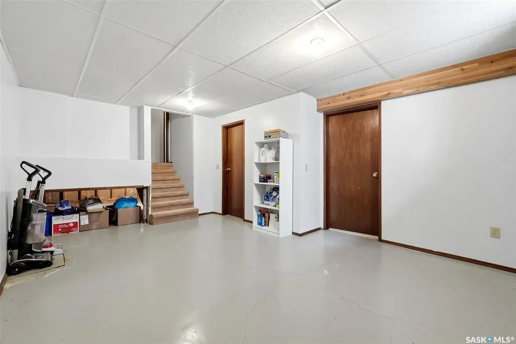1034 Graham Road Regina SK S4N 5Z6