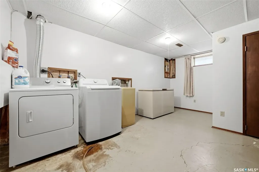 1034 Graham Road Regina SK S4N 5Z6