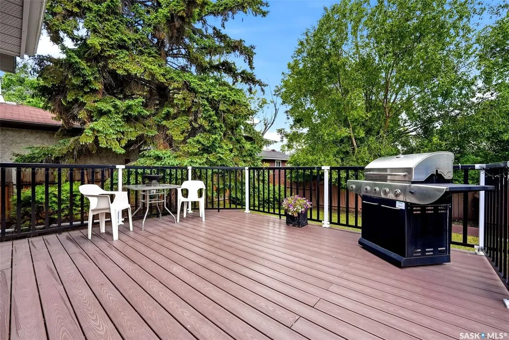 1034 Graham Road Regina SK S4N 5Z6