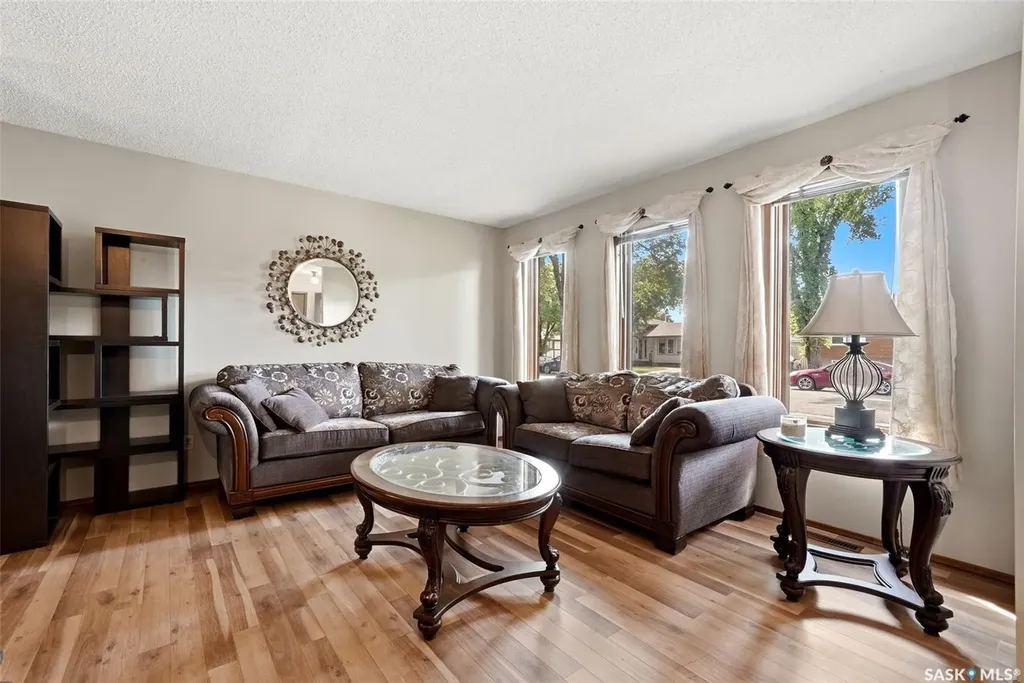 1034 Graham Road Regina SK S4N 5Z6