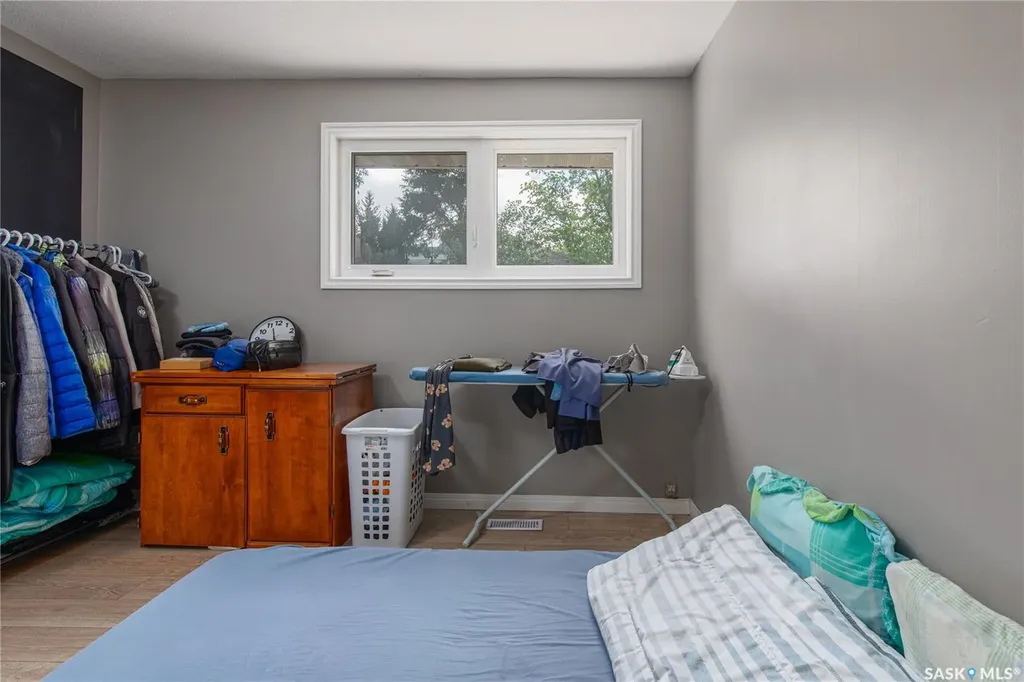 1122 Stadacona Street W Moose Jaw SK S6H 2B3