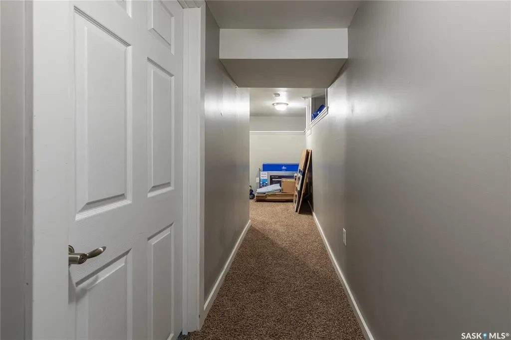 1122 Stadacona Street W Moose Jaw SK S6H 2B3
