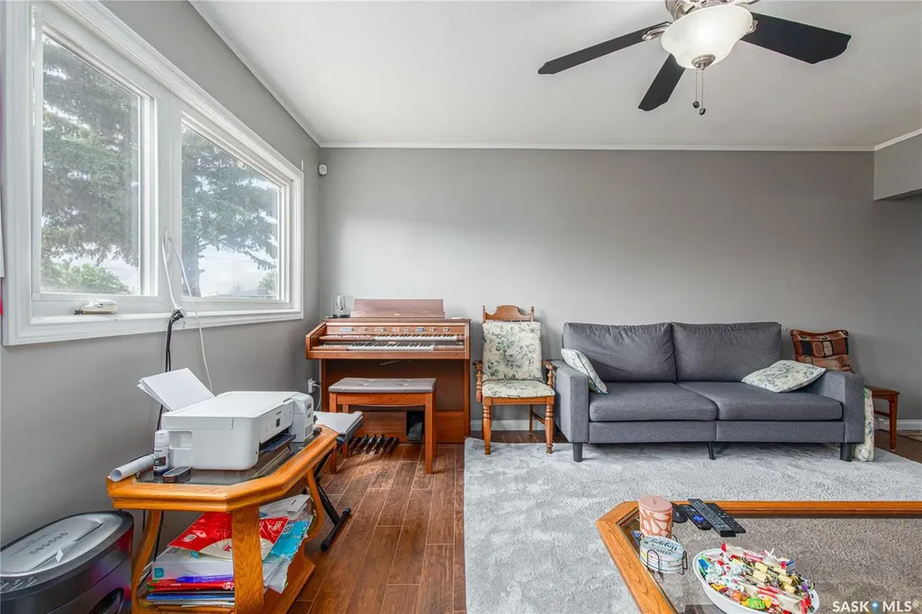 1122 Stadacona Street W Moose Jaw SK S6H 2B3