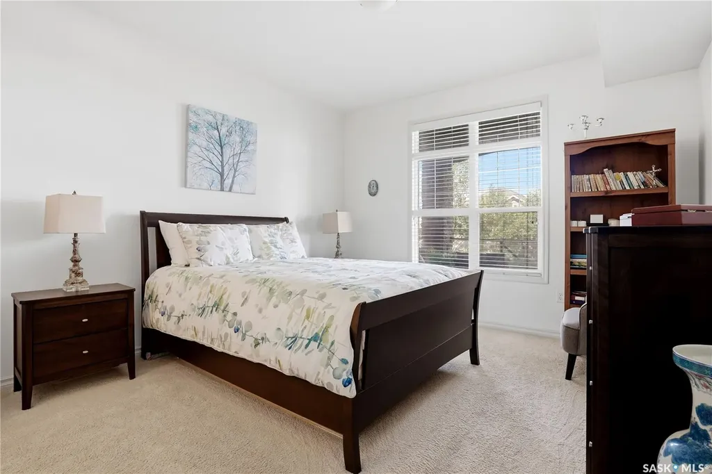 2102 Heseltine Road Regina SK S4V 1K9
