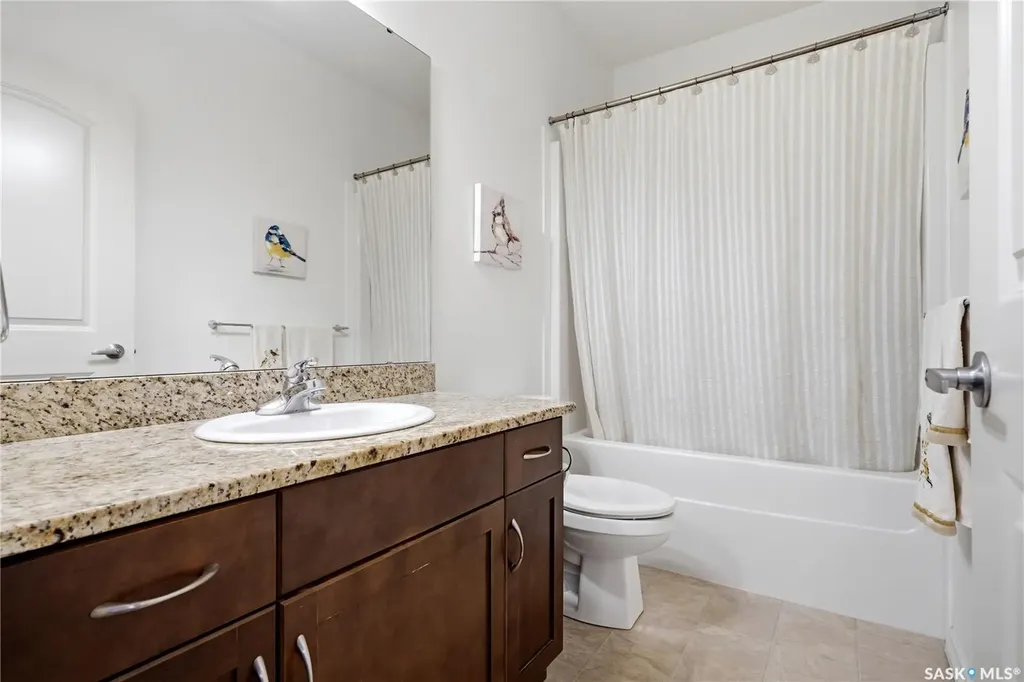 2102 Heseltine Road Regina SK S4V 1K9