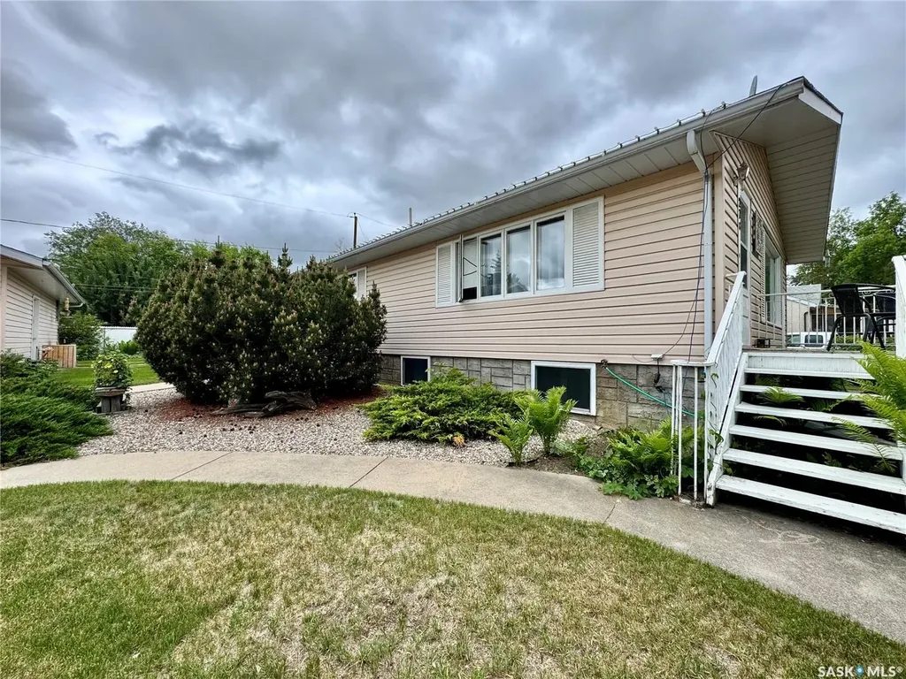 278 Pine Street Buckland Rm No. 491 SK S6V 5R3