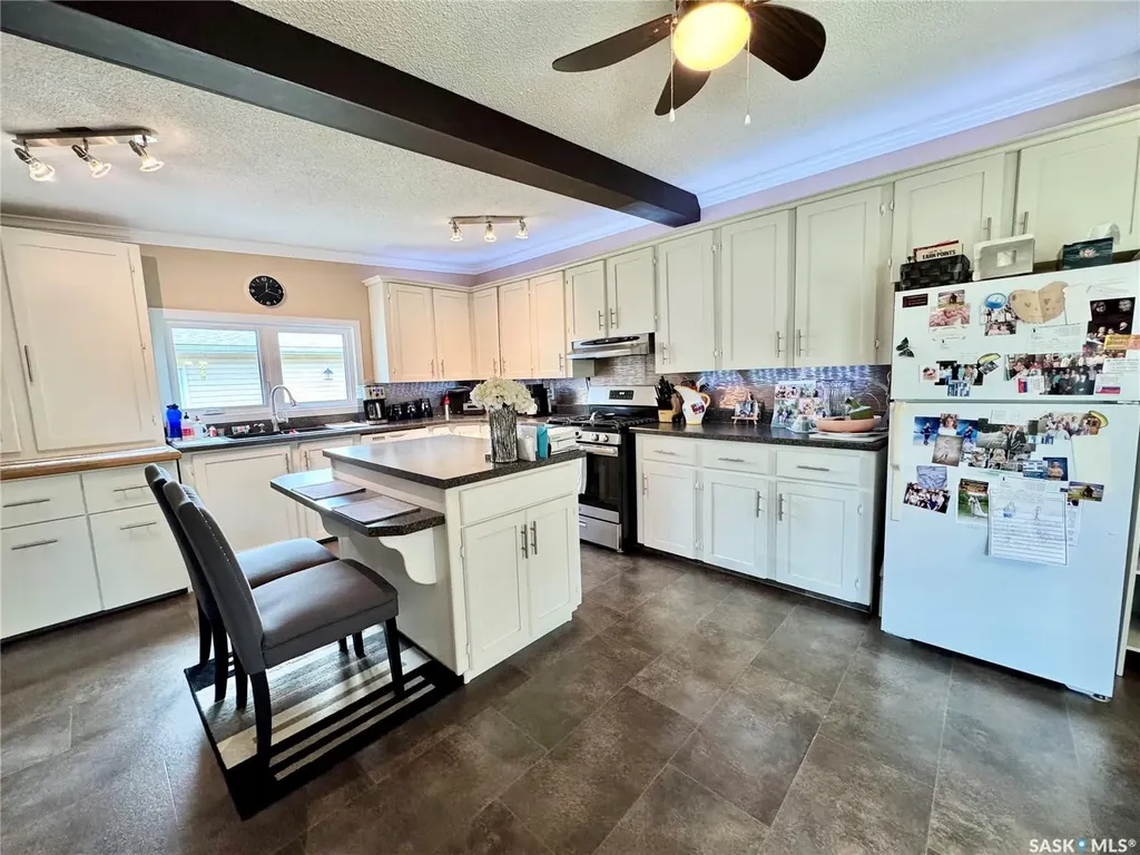 278 Pine Street Buckland Rm No. 491 SK S6V 5R3
