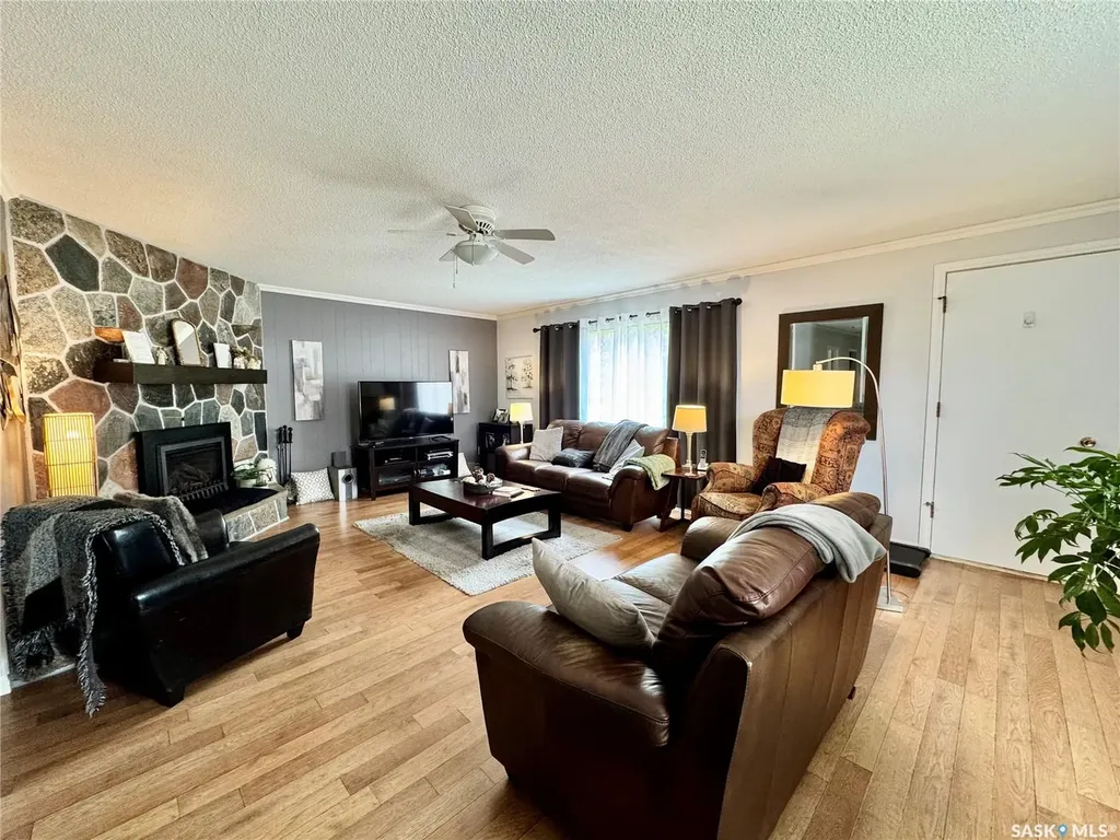 278 Pine Street Buckland Rm No. 491 SK S6V 5R3