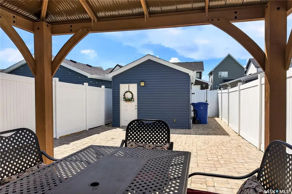 3358 Chuka Boulevard E Regina SK S4V 3K7