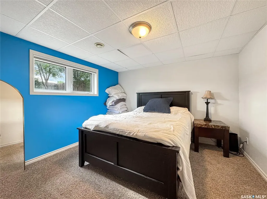 71 4th Avenue Battleford SK S0M 0E0