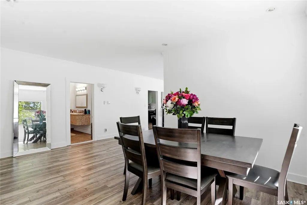 305 Adelaide Street E Saskatoon SK S7J 0H8