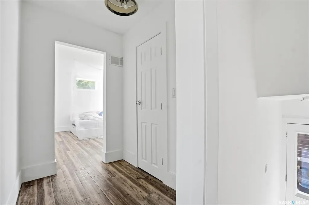 305 Adelaide Street E Saskatoon SK S7J 0H8