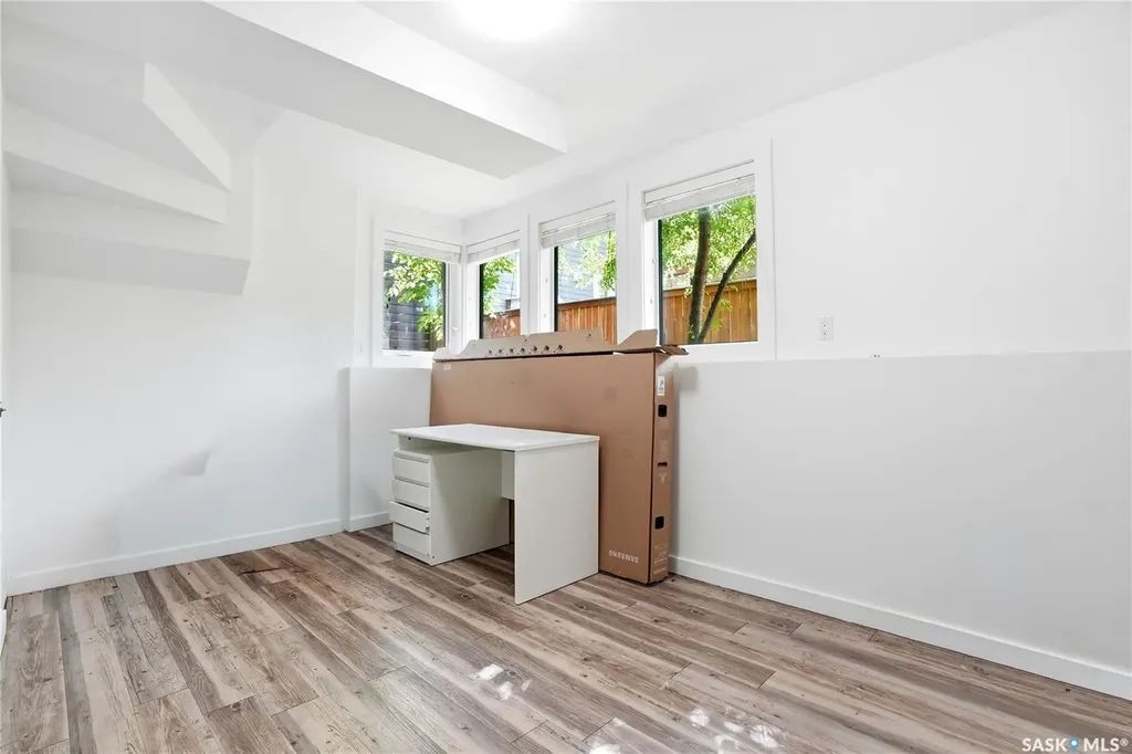305 Adelaide Street E Saskatoon SK S7J 0H8