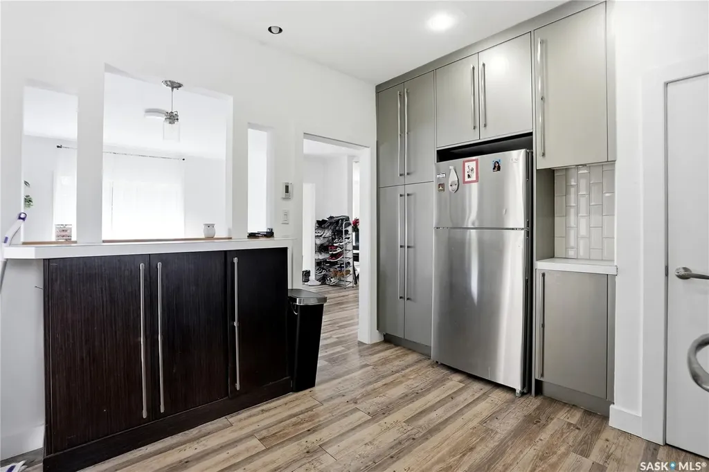 305 Adelaide Street E Saskatoon SK S7J 0H8