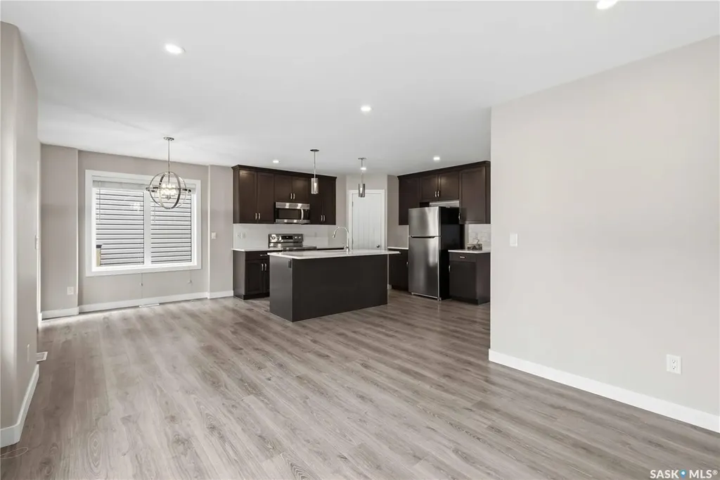 139 Dagnone Lane Saskatoon SK S7V 0P6