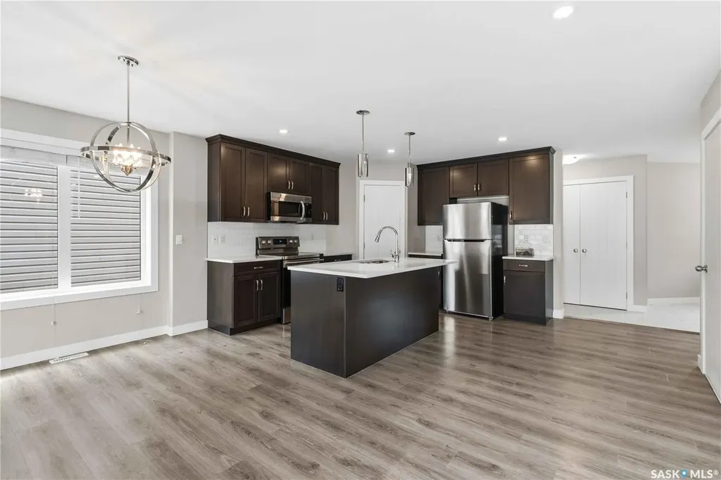 139 Dagnone Lane Saskatoon SK S7V 0P6