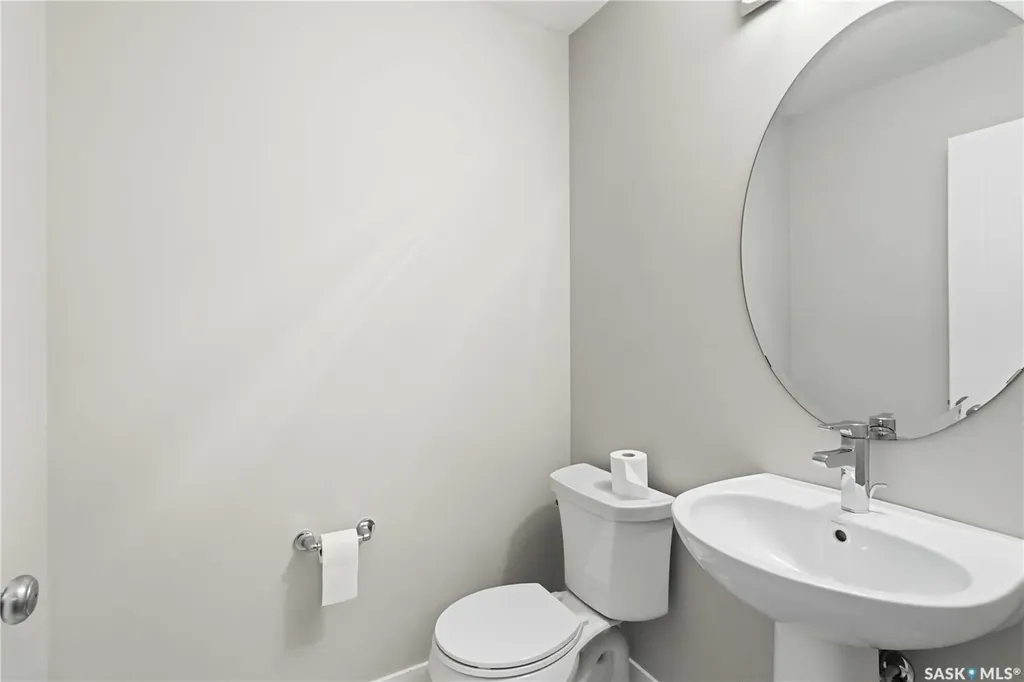 139 Dagnone Lane Saskatoon SK S7V 0P6