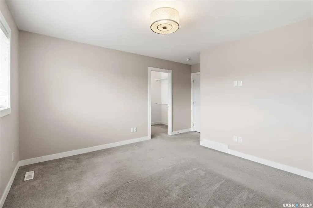 139 Dagnone Lane Saskatoon SK S7V 0P6