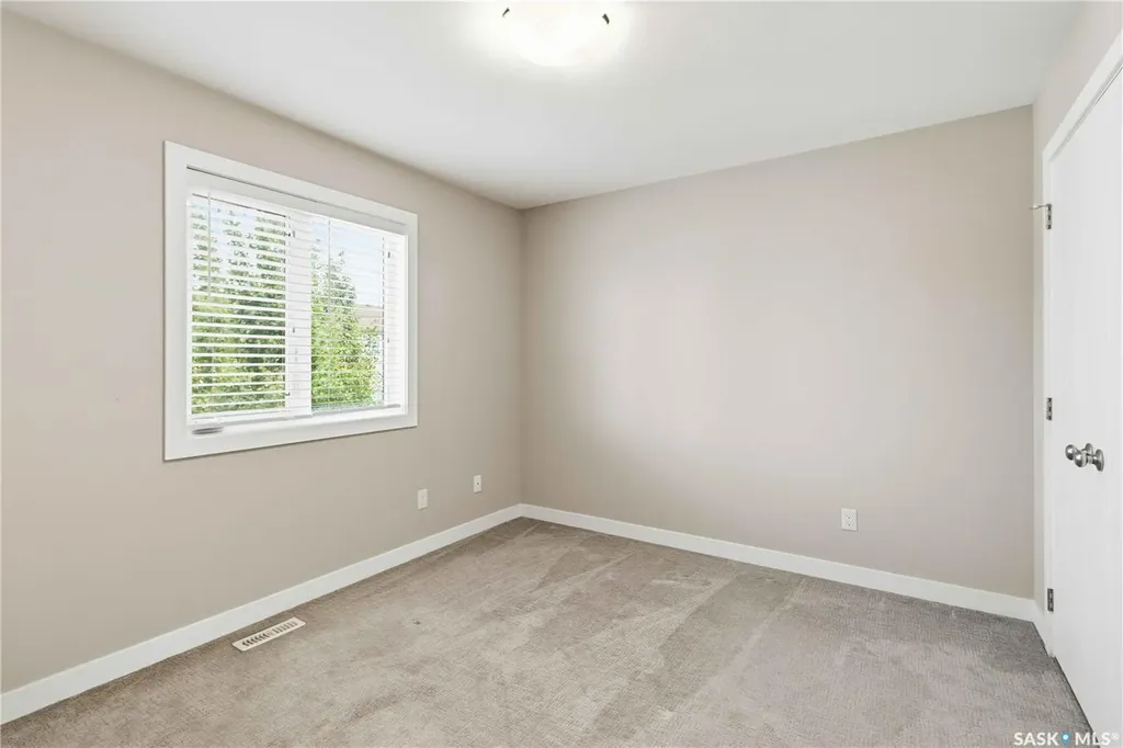 139 Dagnone Lane Saskatoon SK S7V 0P6