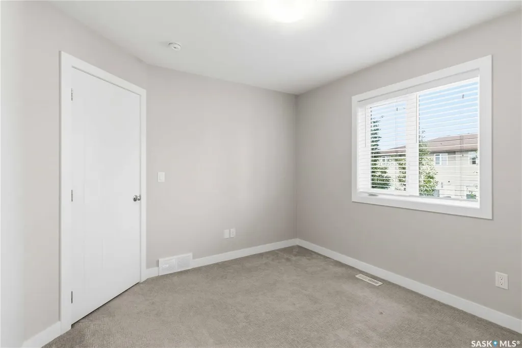139 Dagnone Lane Saskatoon SK S7V 0P6
