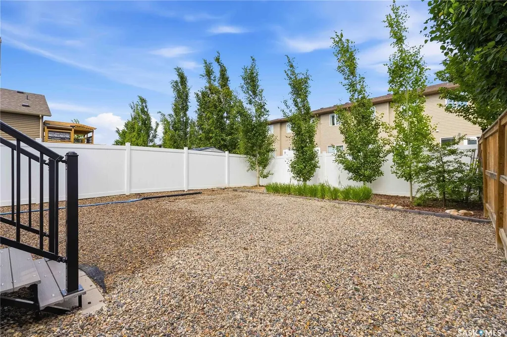 139 Dagnone Lane Saskatoon SK S7V 0P6