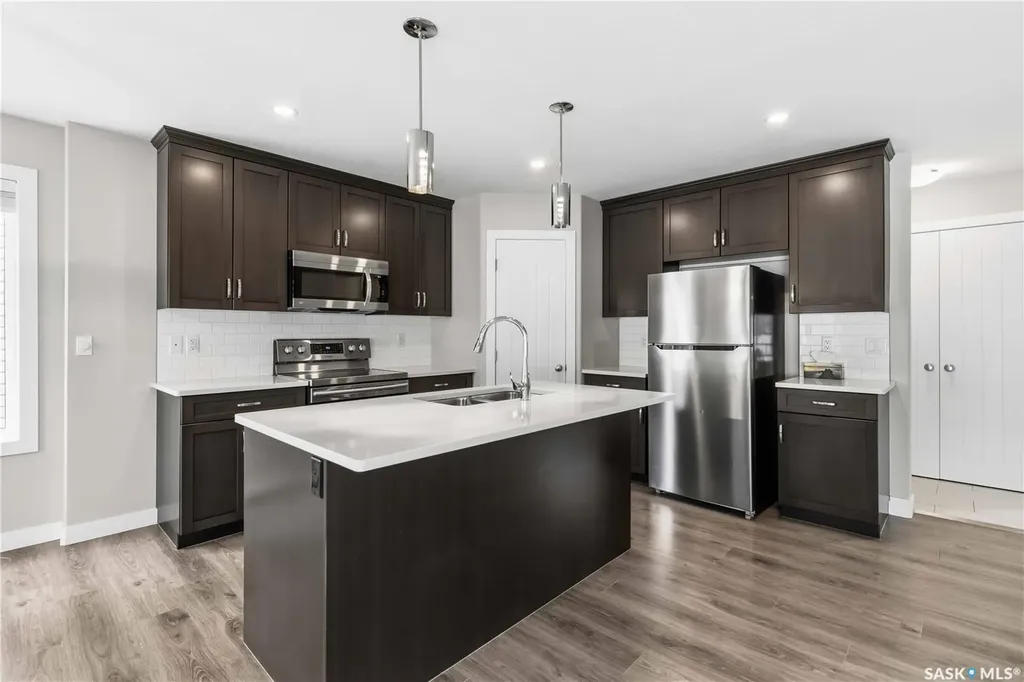 139 Dagnone Lane Saskatoon SK S7V 0P6