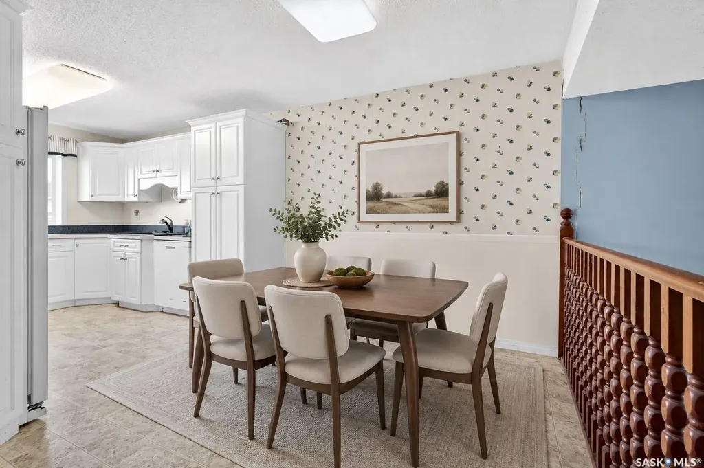 29 Edelweiss Crescent Moose Jaw SK S6J 1E4