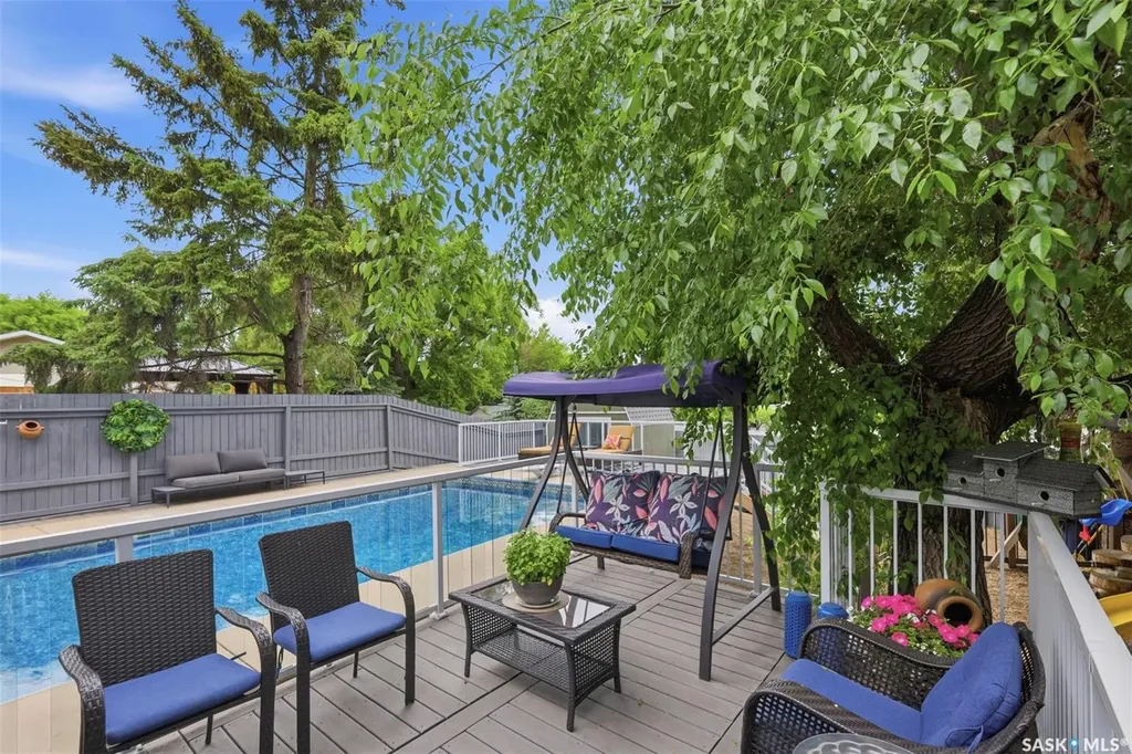 1660 Alexandra Avenue Saskatoon SK S7K 3C3