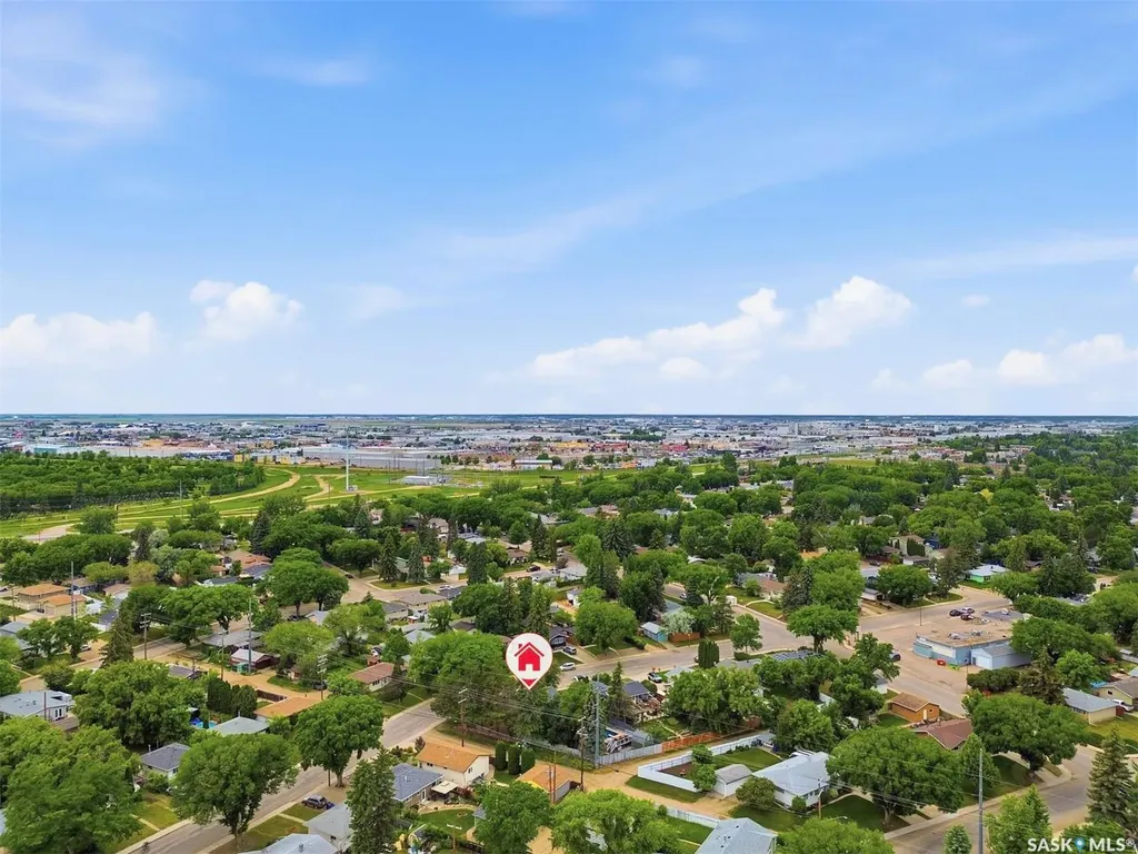 1660 Alexandra Avenue Saskatoon SK S7K 3C3
