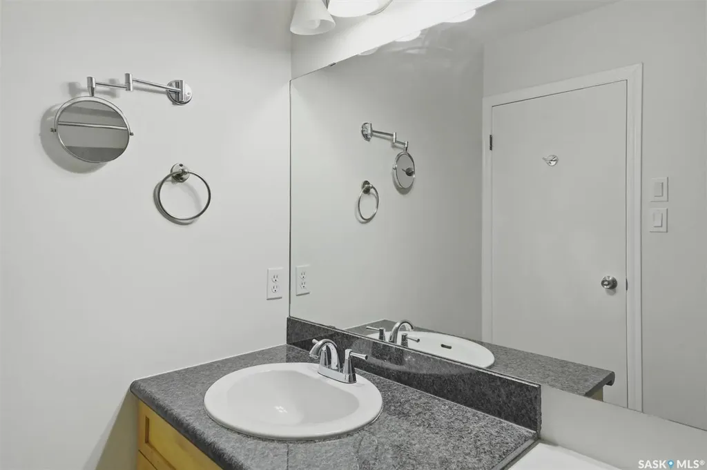 103 Powe Street Saskatoon SK S7N 1W5