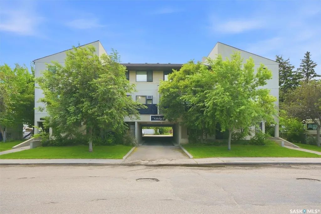 103 Powe Street Saskatoon SK S7N 1W5