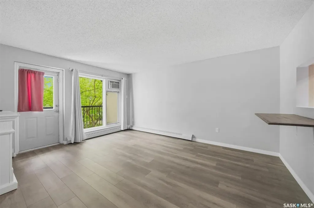 103 Powe Street Saskatoon SK S7N 1W5
