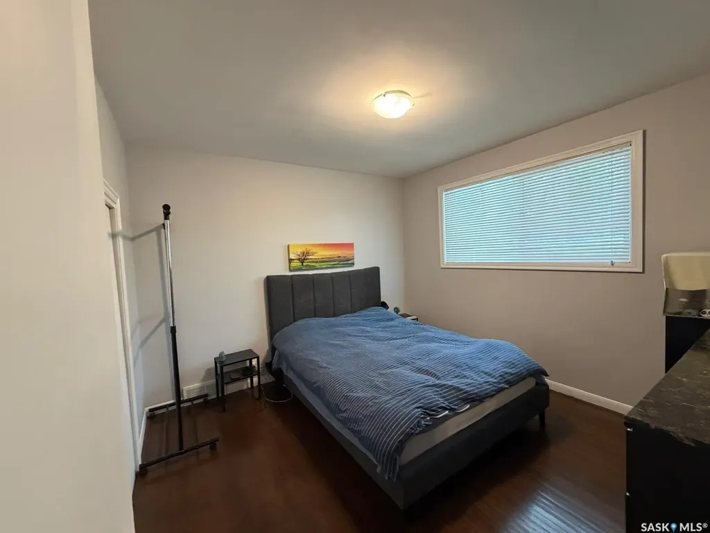 921 Taylor Street E Saskatoon SK S7H 1W3