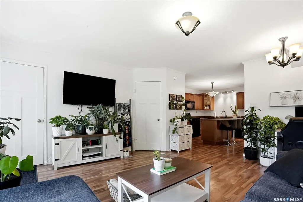 715 Hart Road Saskatoon SK S7M 3Y8